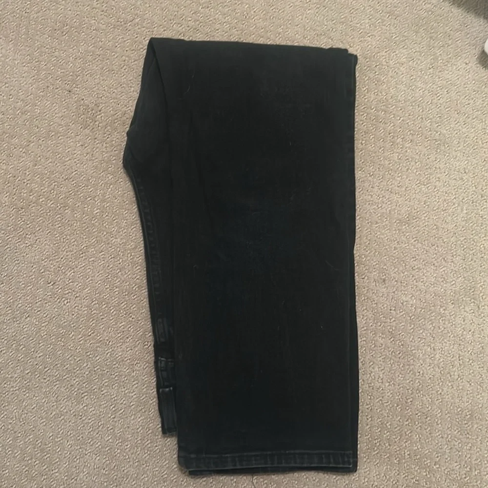 Style & Co Size 10P Black Jeans. - Picture 2 of 3